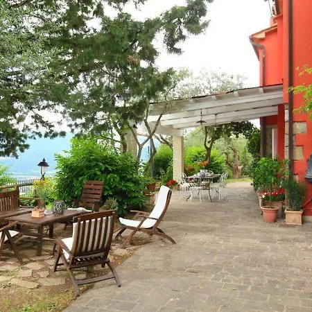 Rancolfo Sleeps 10 Pool Wifi Coltavolino